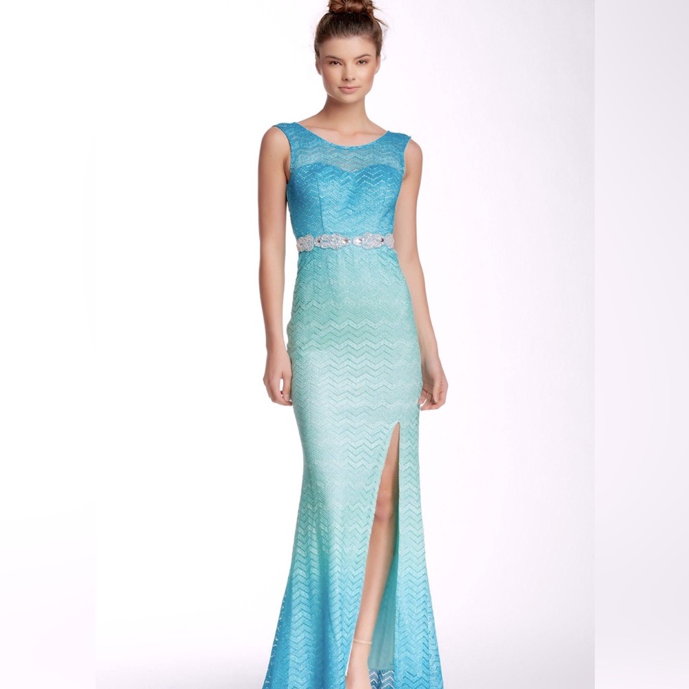 🆕💐💐City Triangles OMBRÉ Teal/Turquoise/Seafoam Prom or homecoming gown🐠🐠🐠